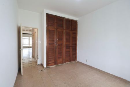 Casa para alugar com 500m², 4 quartos e 4 vagasQuarto