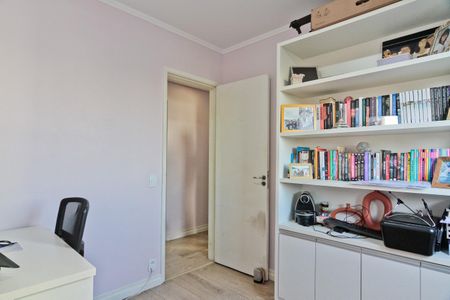 Apartamento à venda com 65m², 3 quartos e 1 vagaQuarto 2
