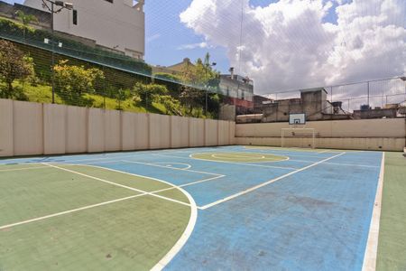 Apartamento à venda com 65m², 3 quartos e 1 vagaÁrea comum