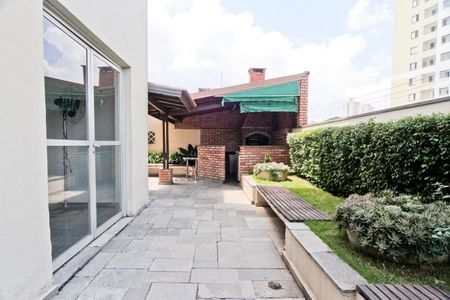 Apartamento à venda com 65m², 3 quartos e 1 vagaÁrea comum