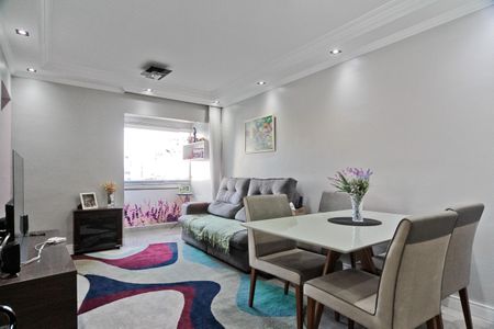 Apartamento à venda com 65m², 3 quartos e 1 vagaSala