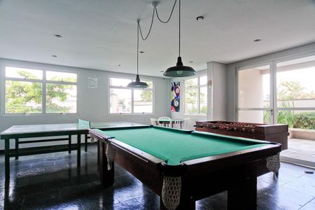 Apartamento à venda com 65m², 3 quartos e 1 vagaÁrea comum