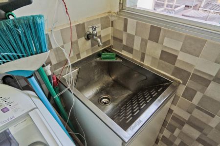 Apartamento à venda com 65m², 3 quartos e 1 vagaÁrea de Serviço