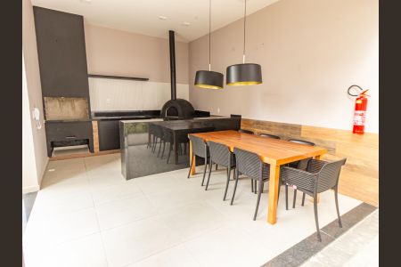 Apartamento para alugar com 35m², 2 quartos e sem vagaÁrea comum - Churrasqueira