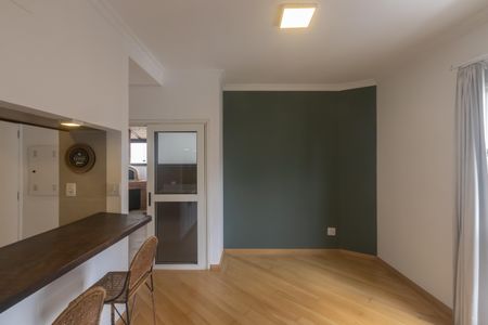 Apartamento à venda com 60m², 1 quarto e 2 vagas Apartamento à venda com 60m², 1 quarto e 2 vagasSala