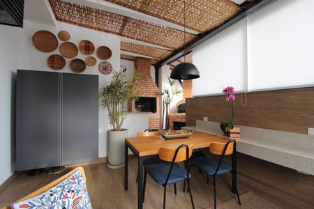 Apartamento para alugar com 60m², 1 quarto e 2 vagasCobertura