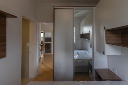 Apartamento à venda com 60m², 1 quarto e 2 vagas Apartamento à venda com 60m², 1 quarto e 2 vagasQuarto