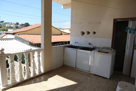Casa à venda com 180m², 2 quartos e 2 vagasÁrea de Serviço