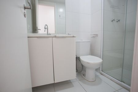 Apartamento para alugar com 56m², 2 quartos e 2 vagasBanheiro Social