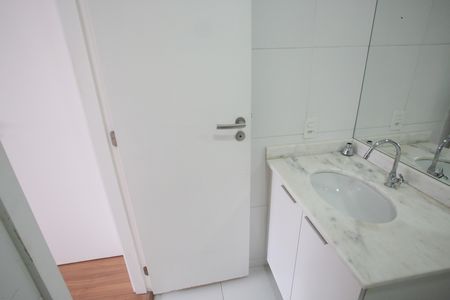 Apartamento para alugar com 56m², 2 quartos e 2 vagasBanheiro da Suíte