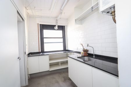 Apartamento à venda com 137m², 1 quarto e 1 vagaÁrea de Serviço