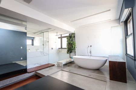 Apartamento à venda com 137m², 1 quarto e 1 vagaBanheiro 2 da Suíte