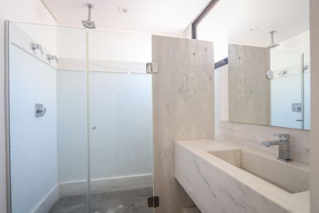 Apartamento à venda com 137m², 1 quarto e 1 vagaBanheiro da Suíte