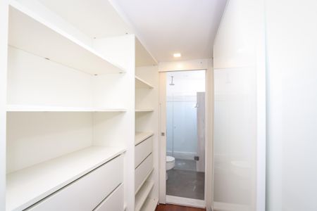 Apartamento à venda com 137m², 1 quarto e 1 vagaCloset da Suíte