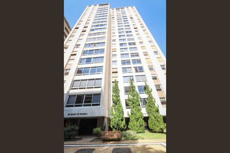 Apartamento à venda com 137m², 1 quarto e 1 vagaPrédio