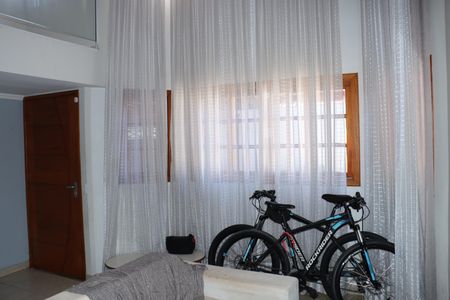 Casa para alugar com 200m², 3 quartos e 4 vagasSala 