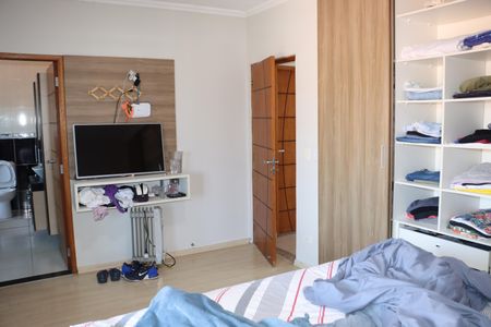 Casa para alugar com 200m², 3 quartos e 4 vagasSuíte