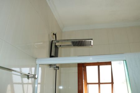 Casa para alugar com 200m², 3 quartos e 4 vagasBanheiro 1