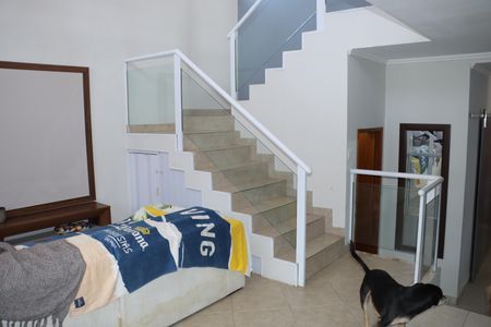 Casa para alugar com 200m², 3 quartos e 4 vagasSala 