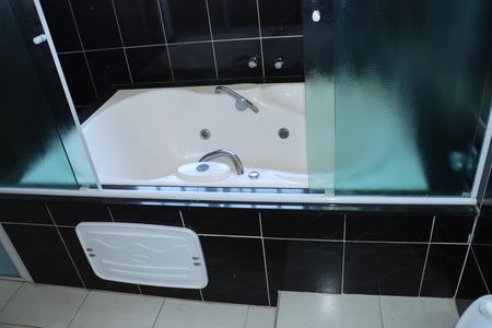 Casa para alugar com 200m², 3 quartos e 4 vagasBanheiro Suíte