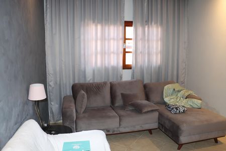 Casa para alugar com 200m², 3 quartos e 4 vagasÁrea comum - Sala de Cinema