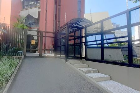 Apartamento para alugar com 82m², 1 quarto e 1 vaga Apartamento para alugar com 82m², 1 quarto e 1 vagaEntrada do condomínio