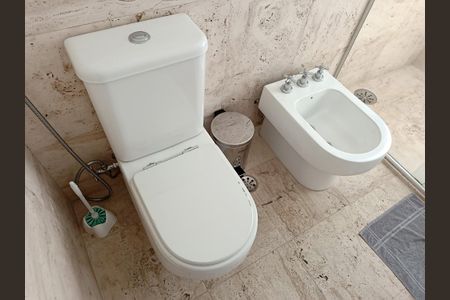 Apartamento para alugar com 82m², 1 quarto e 1 vaga Apartamento para alugar com 82m², 1 quarto e 1 vagaBanheiro da Suíte