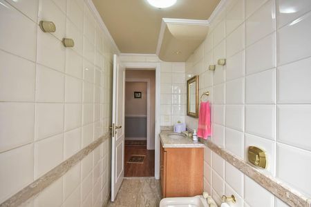 Apartamento para alugar com 228m², 4 quartos e 4 vagasBanheiro Suíte 1