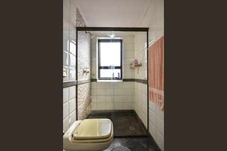 Apartamento para alugar com 228m², 4 quartos e 4 vagasBanheiro Suíte 2