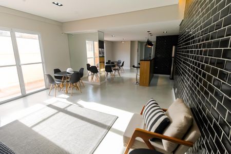 Apartamento para alugar com 43m², 2 quartos e 1 vaga Apartamento para alugar com 43m², 2 quartos e 1 vagaÁrea comum - Salão de festas