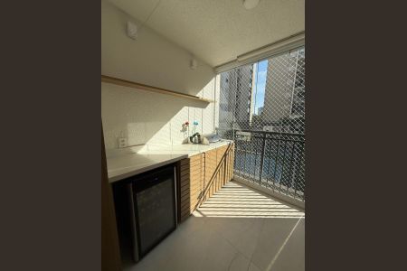 Apartamento à venda com 61m², 3 quartos e 1 vagaVaranda foto 3