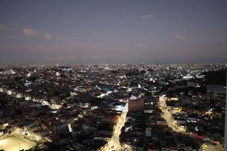 Apartamento para alugar com 82m², 2 quartos e 2 vagasVista