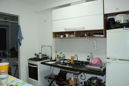 Apartamento para alugar com 82m², 2 quartos e 2 vagasCozinha