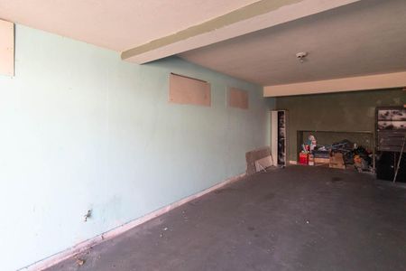 Casa para alugar com 60m², 3 quartos e 1 vaga Casa para alugar com 60m², 3 quartos e 1 vagaGaragem