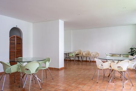 Apartamento para alugar com 85m², 3 quartos e 1 vaga Apartamento para alugar com 85m², 3 quartos e 1 vagaÁrea comum - Salão de festas