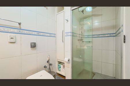 Apartamento à venda com 118m², 3 quartos e 1 vaga Apartamento à venda com 118m², 3 quartos e 1 vagaBanheiro da Suíte