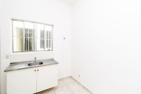 Casa à venda com 15m², 1 quarto e sem vaga Casa à venda com 15m², 1 quarto e sem vagaStudio