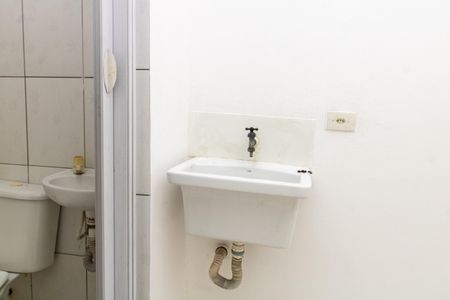 Casa à venda com 15m², 1 quarto e sem vaga Casa à venda com 15m², 1 quarto e sem vagaStudio