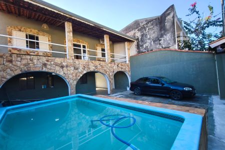 Casa para alugar com 290m², 2 quartos e 4 vagas Casa para alugar com 290m², 2 quartos e 4 vagasÁrea Externa