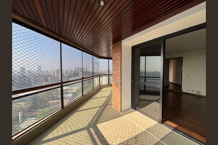 Apartamento à venda com 250m², 2 quartos e 3 vagasFoto 04