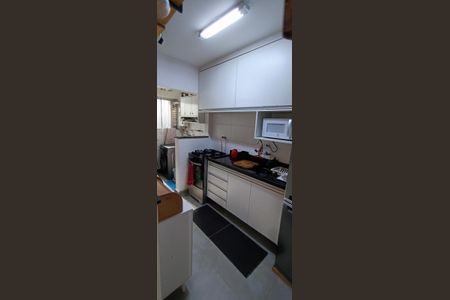 Apartamento à venda com 54m², 2 quartos e 2 vagasCozinha