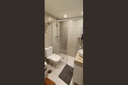 Apartamento à venda com 54m², 2 quartos e 2 vagasBanheiro Social