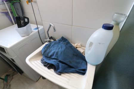 Apartamento à venda com 60m², 3 quartos e 1 vagaÁrea de Serviço