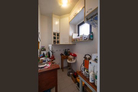 Apartamento à venda com 76m², 2 quartos e 2 vagasQuarto de Serviço