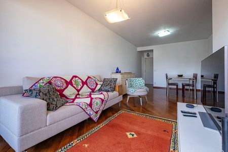 Apartamento à venda com 76m², 2 quartos e 2 vagasSala