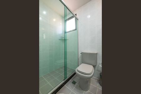 Apartamento à venda com 76m², 2 quartos e 2 vagasBanheiro da Suíte 