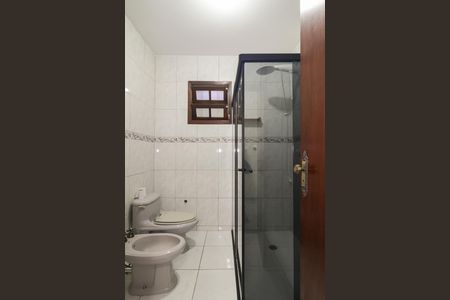 Banheiro de casa para alugar com 2 quartos, 86m² em Vila Nova Pirajussara, São Paulo