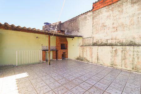 Área externa de casa para alugar com 2 quartos, 86m² em Vila Nova Pirajussara, São Paulo
