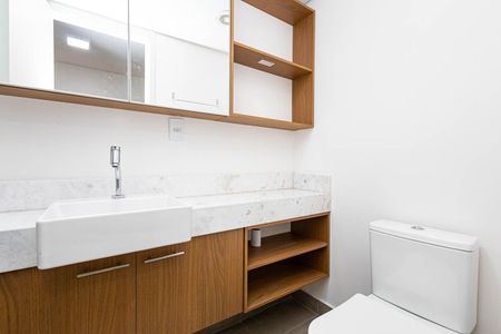 Studio para alugar com 25m², 1 quarto e sem vaga Studio para alugar com 25m², 1 quarto e sem vagaBanheiro