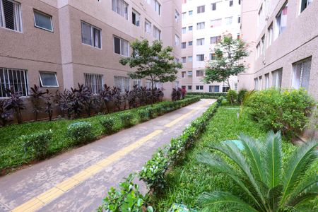 Apartamento à venda com 40m², 2 quartos e sem vagaÁrea comum